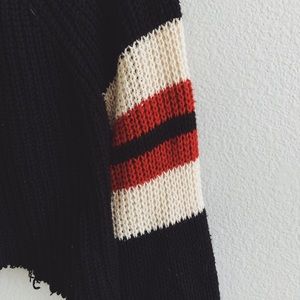 Cropped Knit Long Sleeve